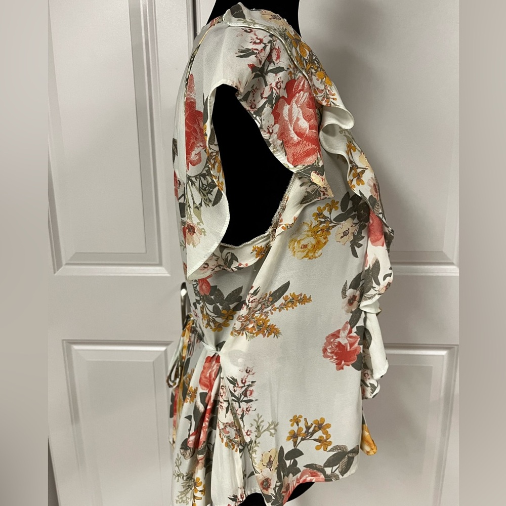 American Rag Floral Ruffle Blouse - Picture 3 of 6